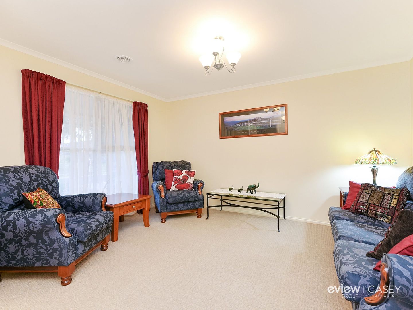 7 Silverstone Drive, Cranbourne VIC 3977, Image 2