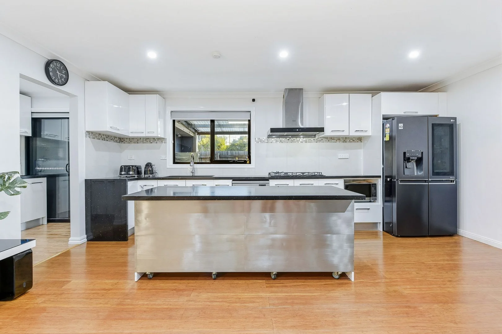 Additional image 3 of 25 Clarke Road, Springvale South VIC 3172