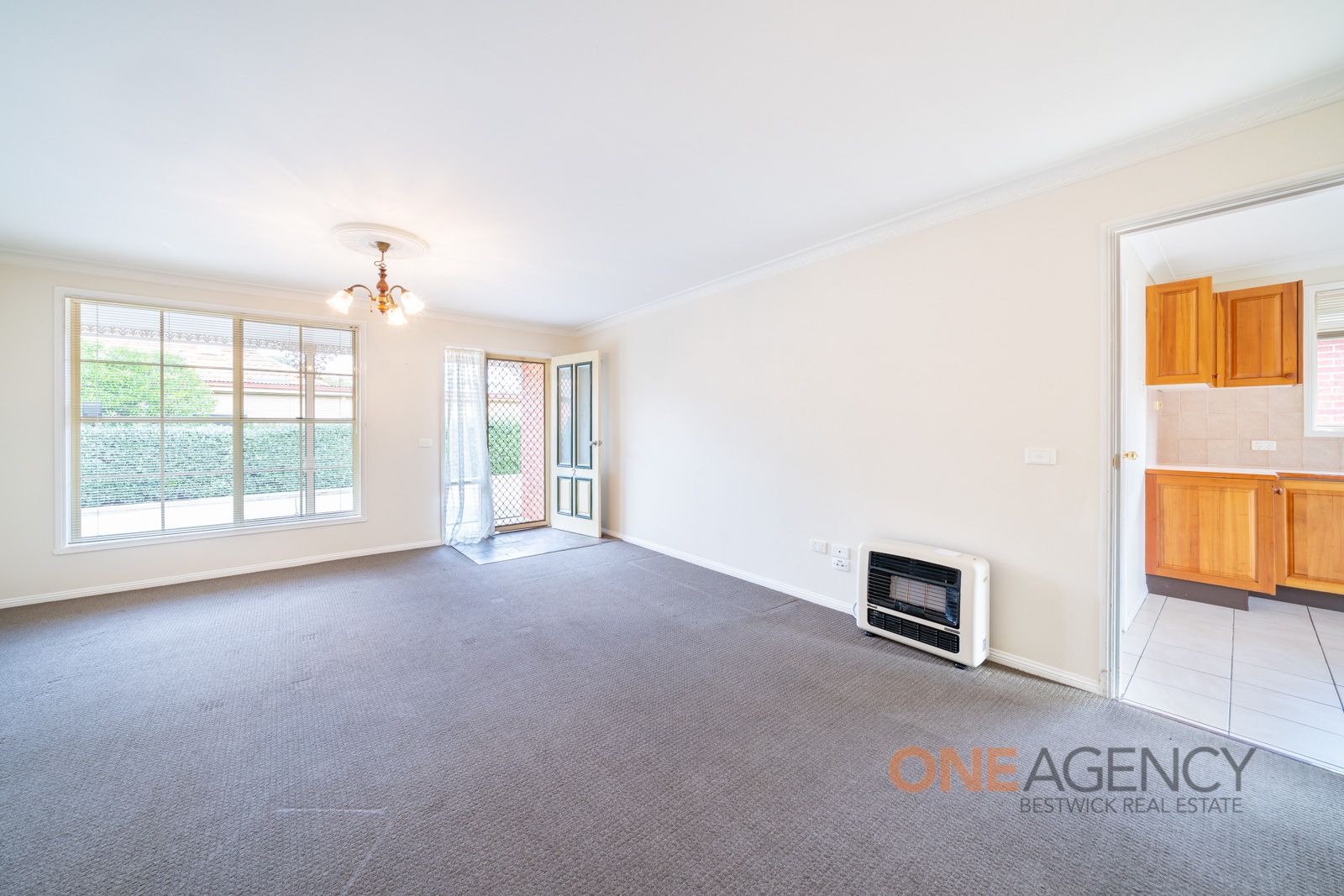 2/186 Lambert Street, Bathurst NSW 2795, Image 2