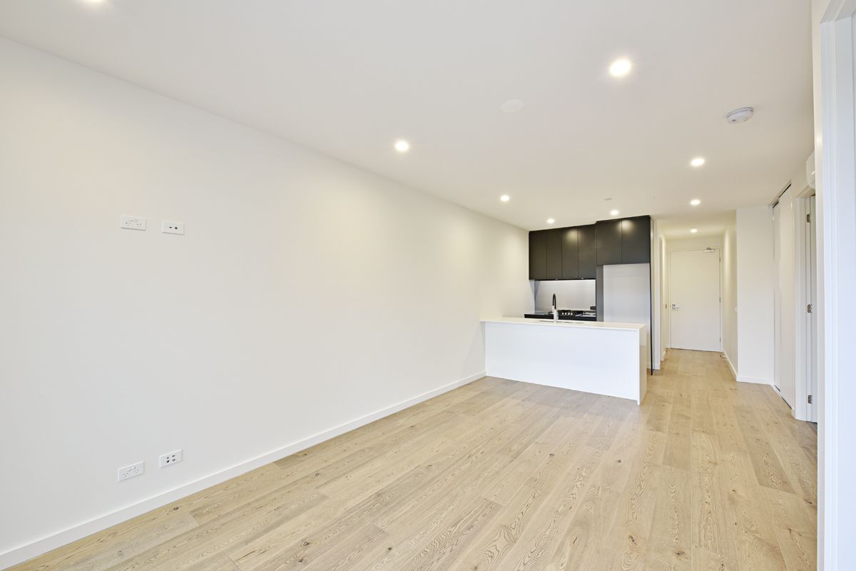 209/19 Hall Street, Cheltenham VIC 3192, Image 2