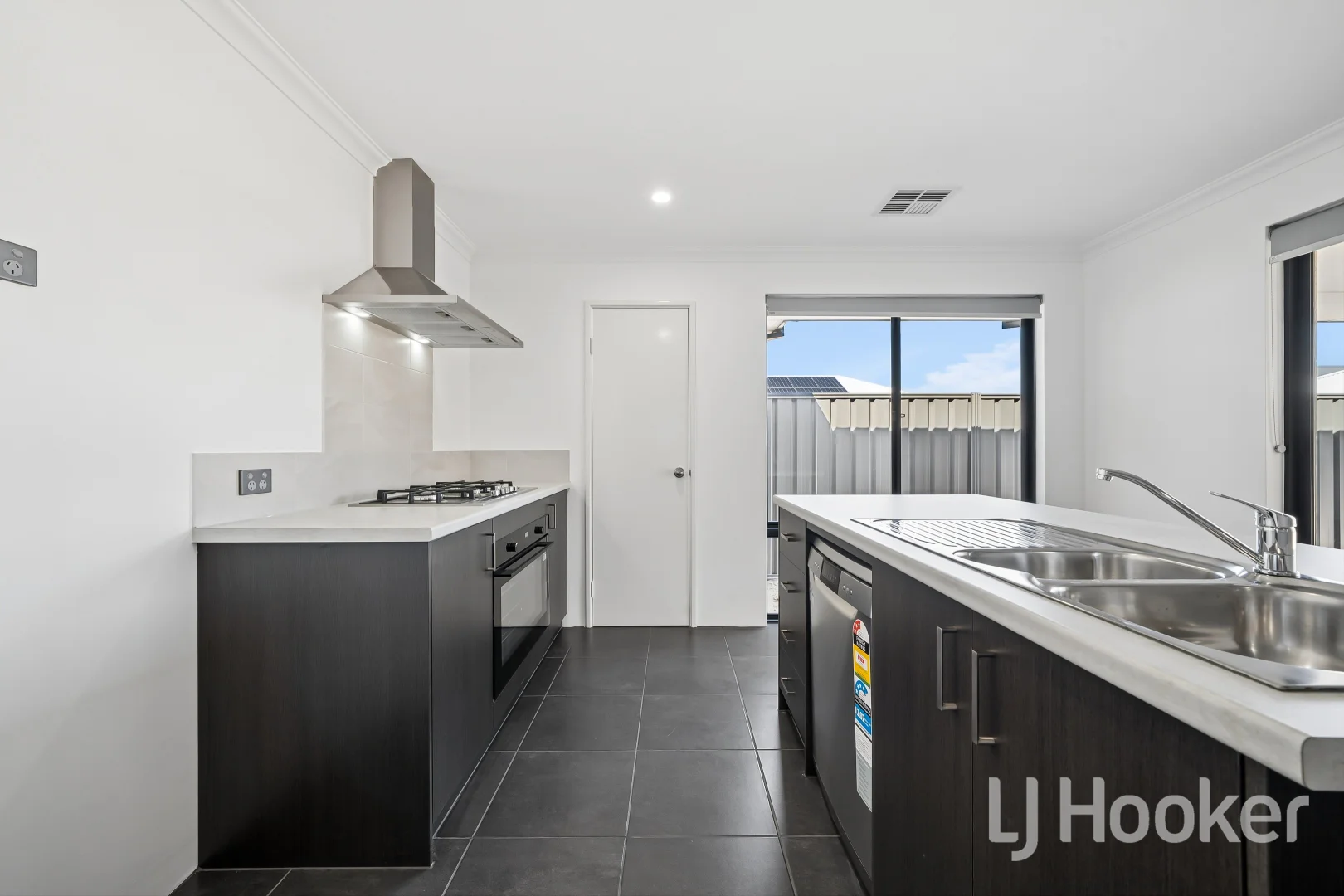 Additional image 2 of 8 Briggs Road, Byford WA 6122