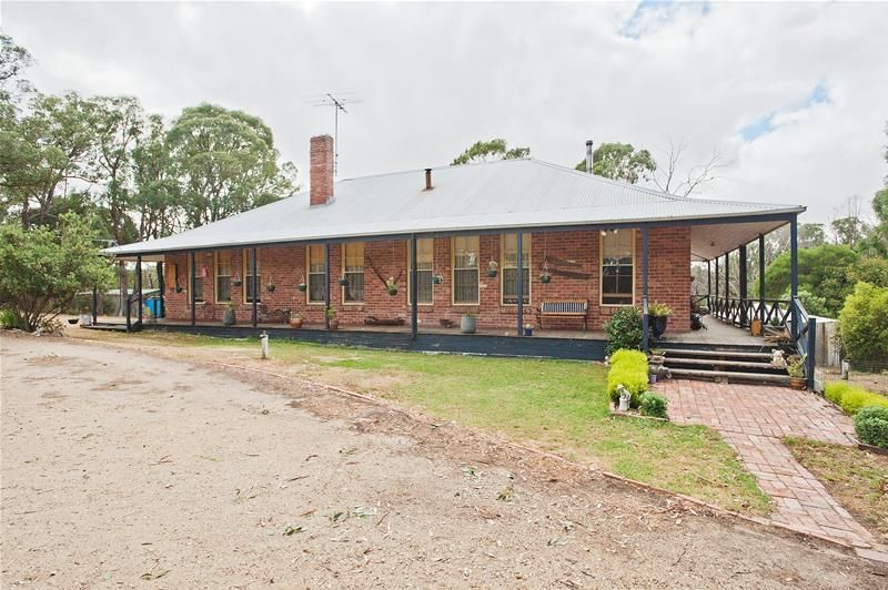 102 LaCote Road, Greendale VIC 3341, Image 0