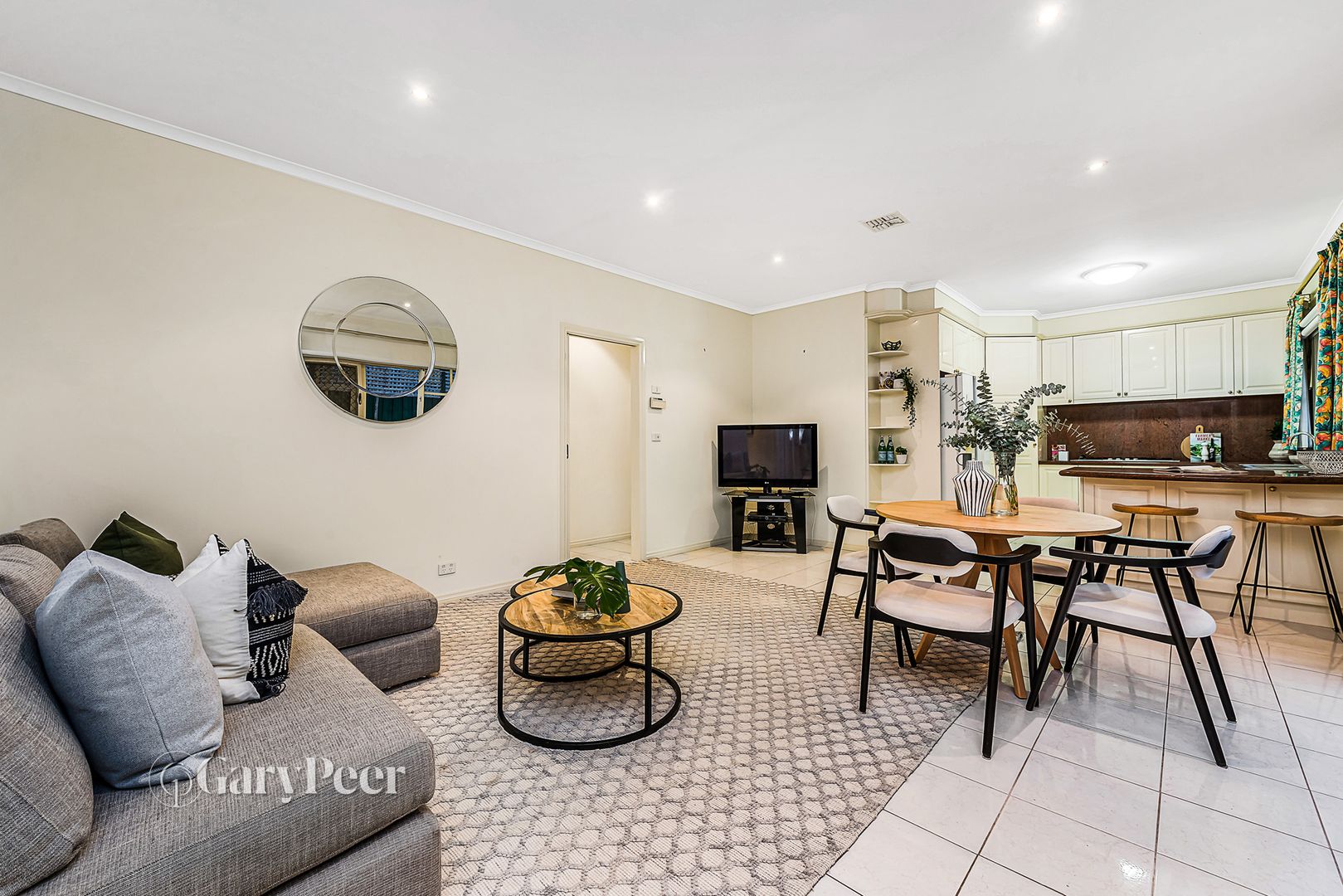 48 Anderson Street, Caulfield VIC 3162, Image 2