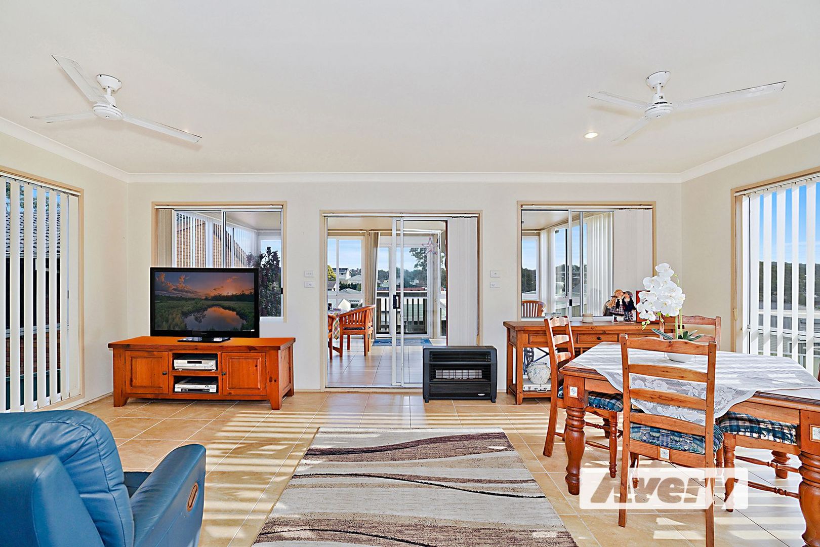 24 Carlisle Row, Fishing Point NSW 2283, Image 2