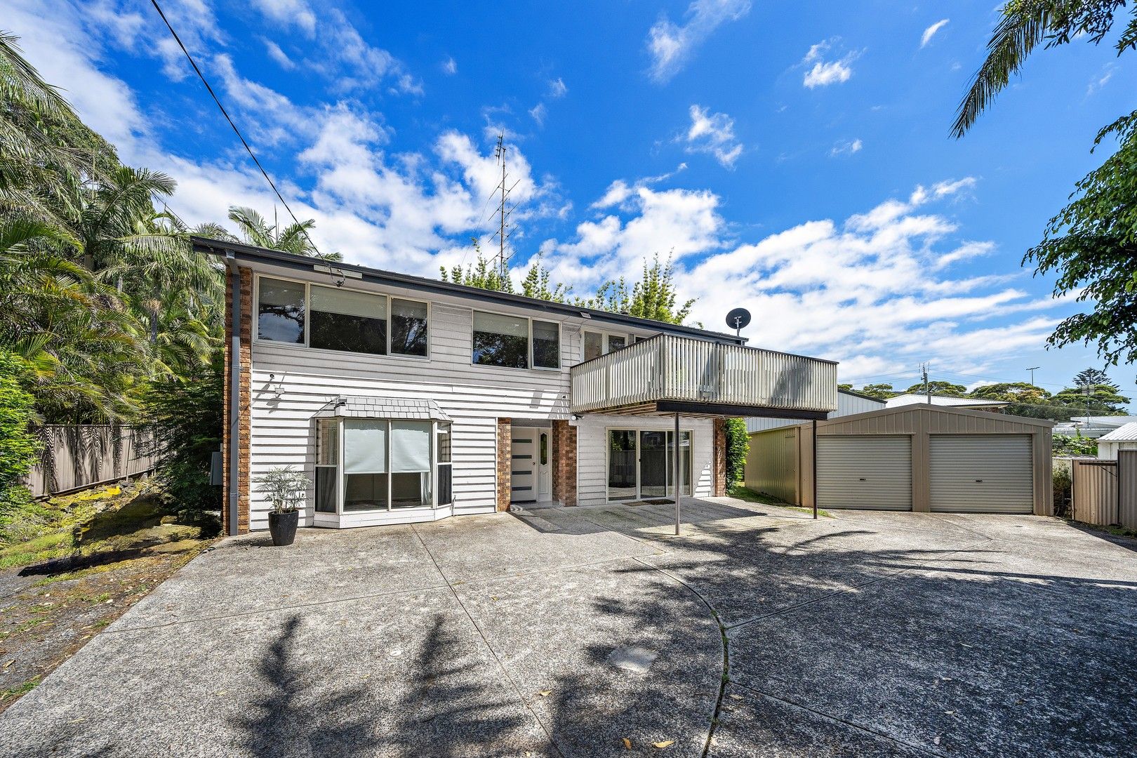 776 Lawrence Hargrave Dr, Coledale NSW 2515 House For Rent Domain