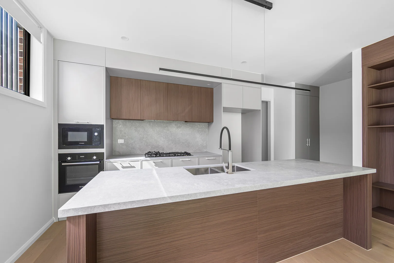 Additional image 3 of 2/142 Warrigal Road, Camberwell VIC 3124