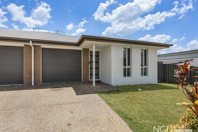 Picture of 2/6 Sapphire Street, BRASSALL QLD 4305
