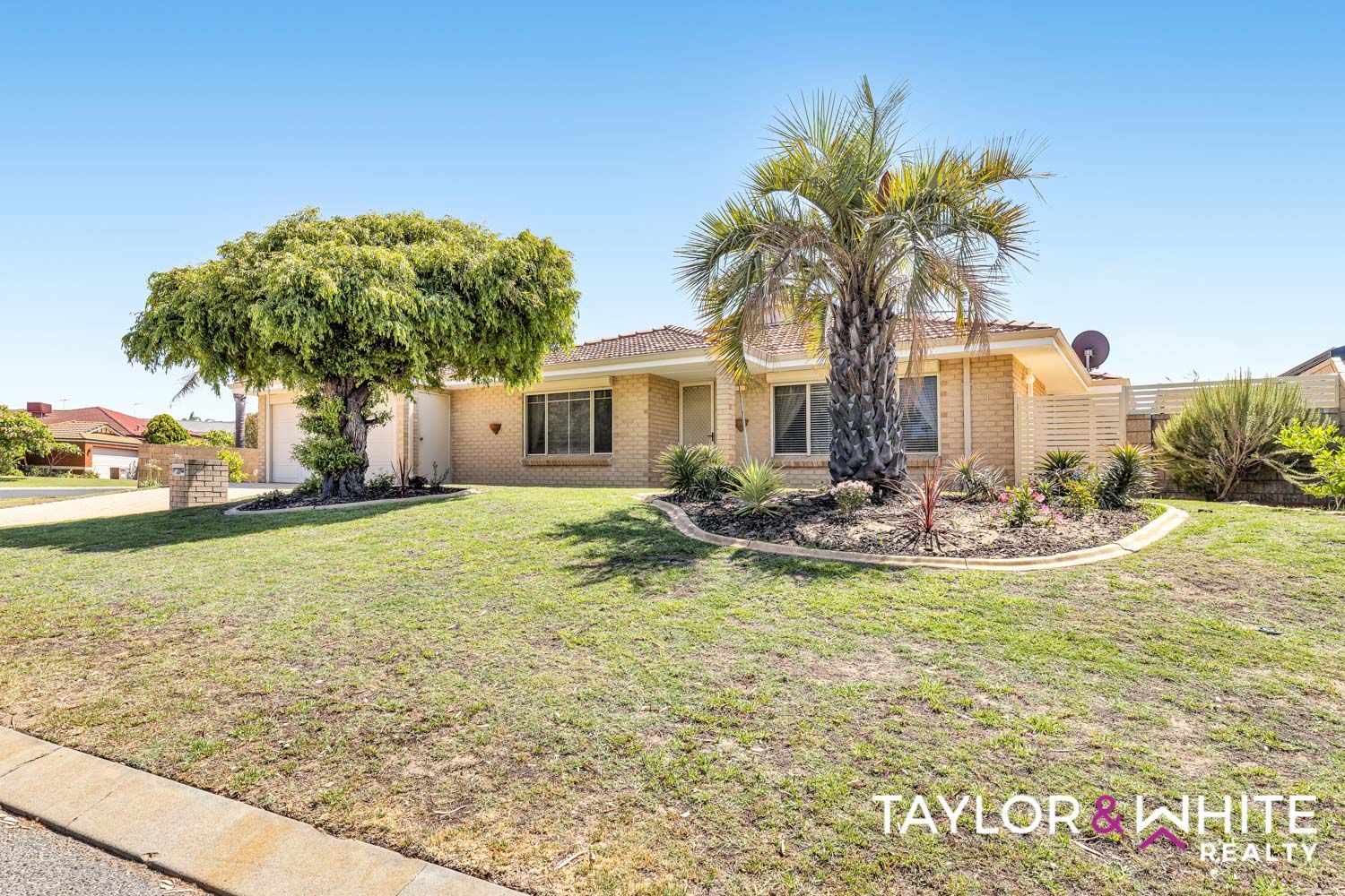 12 Felton Retreat, Mindarie WA 6030, Image 0