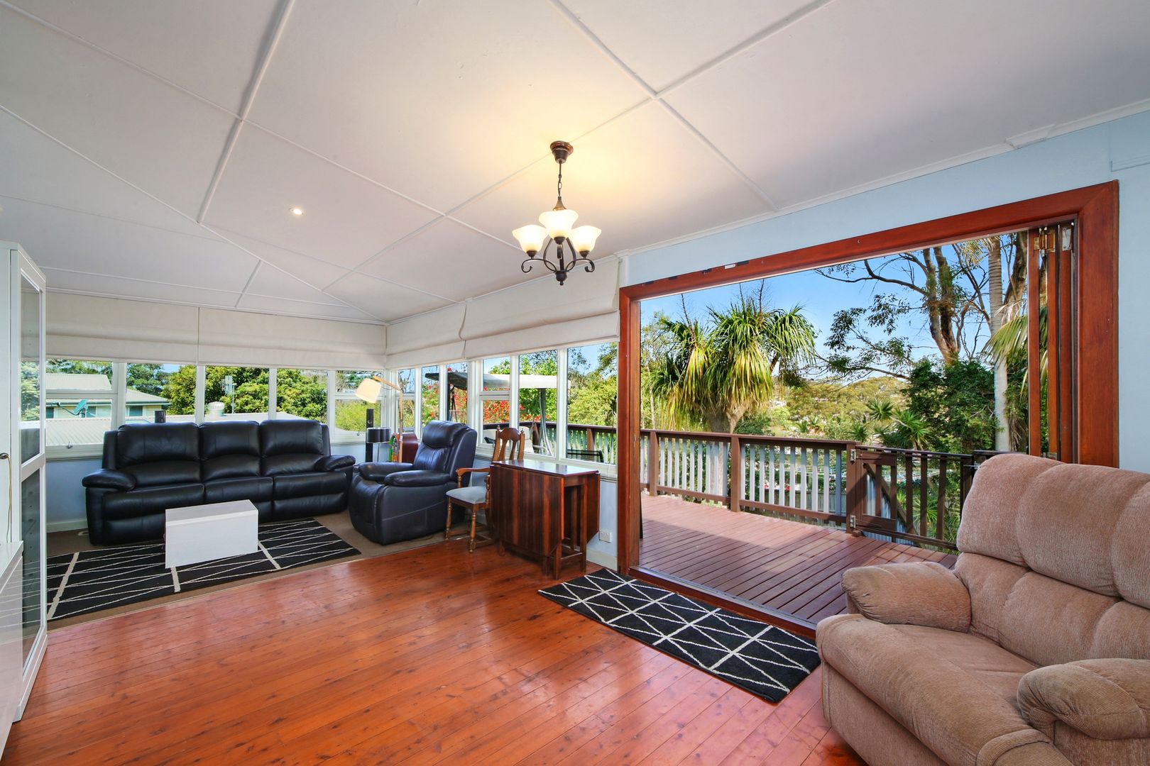 198 Ocean View Drive, Wamberal NSW 2260, Image 2