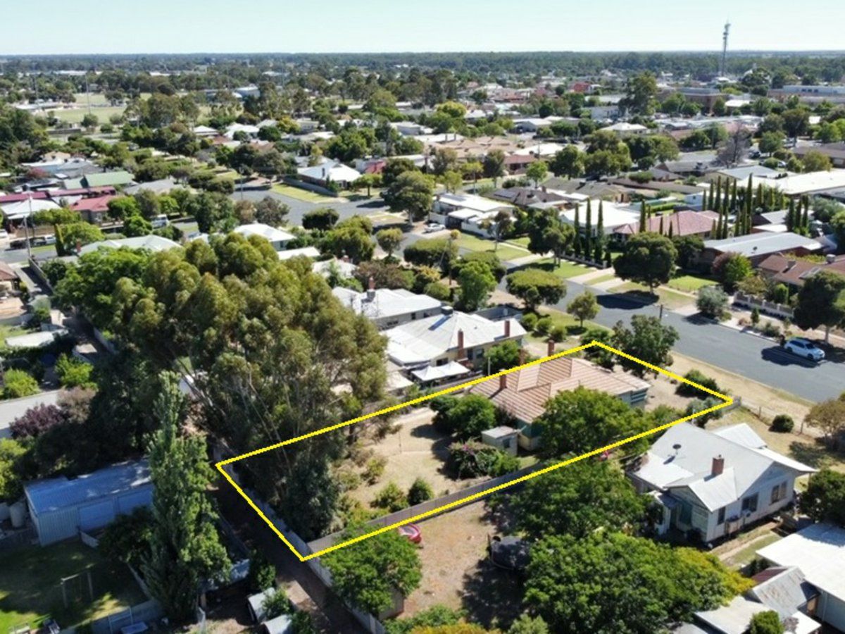 22 Chisholm Street, Swan Hill VIC 3585, Image 0