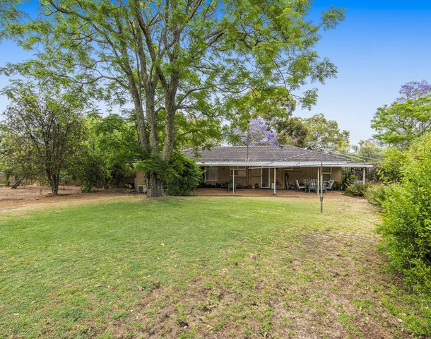 54 Glyde Road, Lesmurdie WA 6076