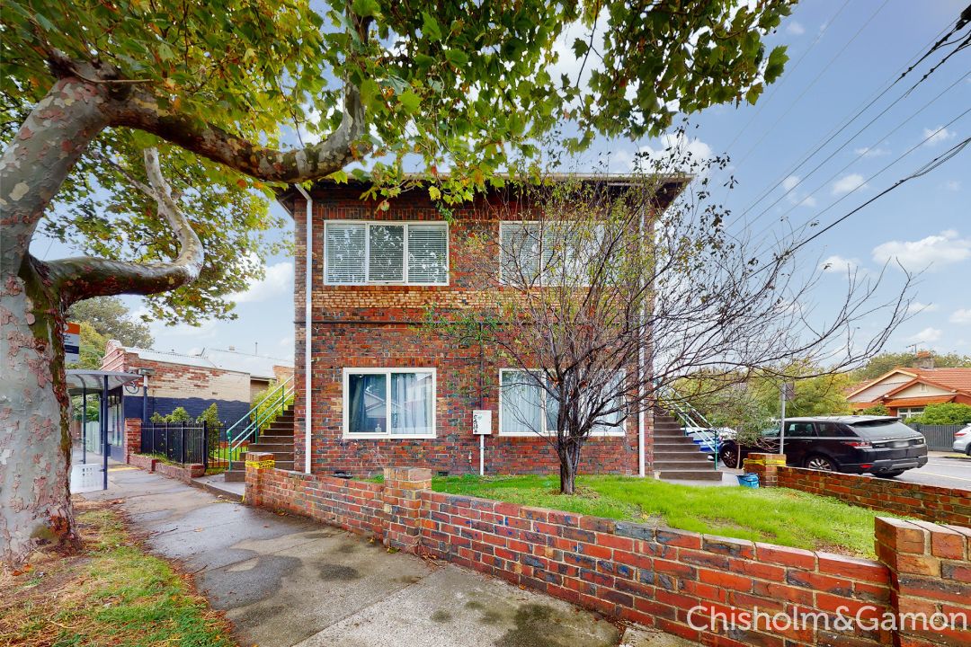 1 bedrooms Apartment / Unit / Flat in 2/276 Barkly Street ELWOOD VIC, 3184