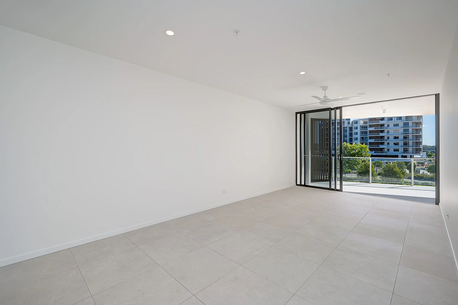 Additional image 2 of 304/11 Waterside Retreat, Birtinya QLD 4575