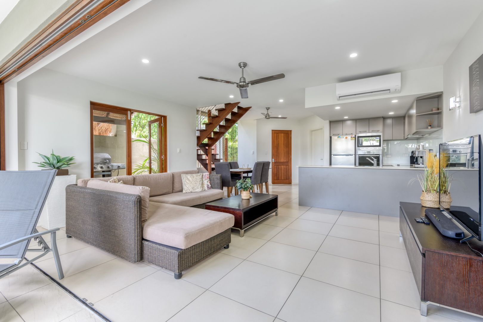 1/21 Langley Road, Port Douglas QLD 4877, Image 2