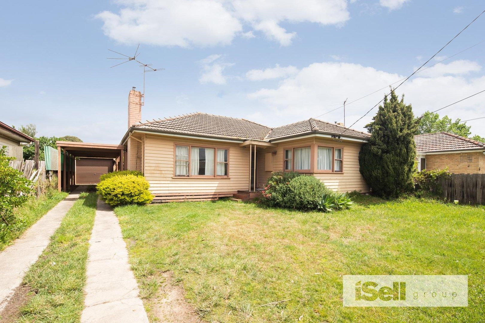 16 Young Street, Springvale VIC 3171