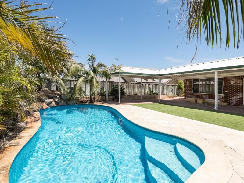 7 Broadbeach Boulevard, Hillarys WA 6025