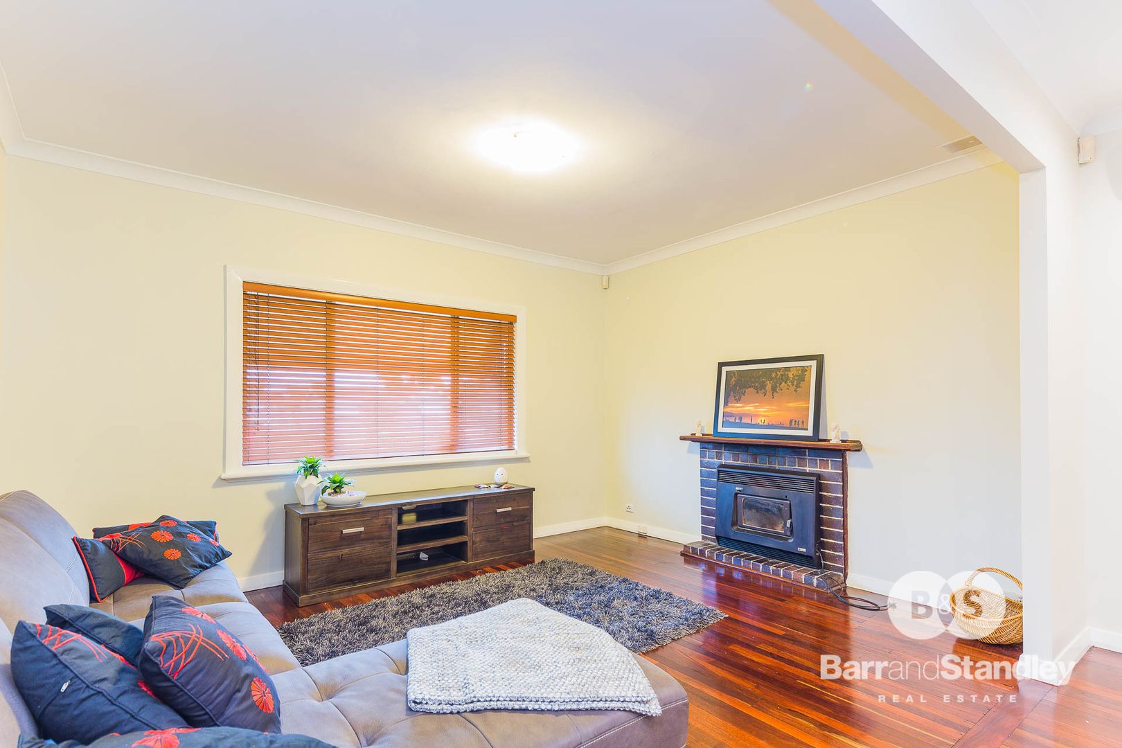 15 Teeluk Road, Carey Park WA 6230, Image 1