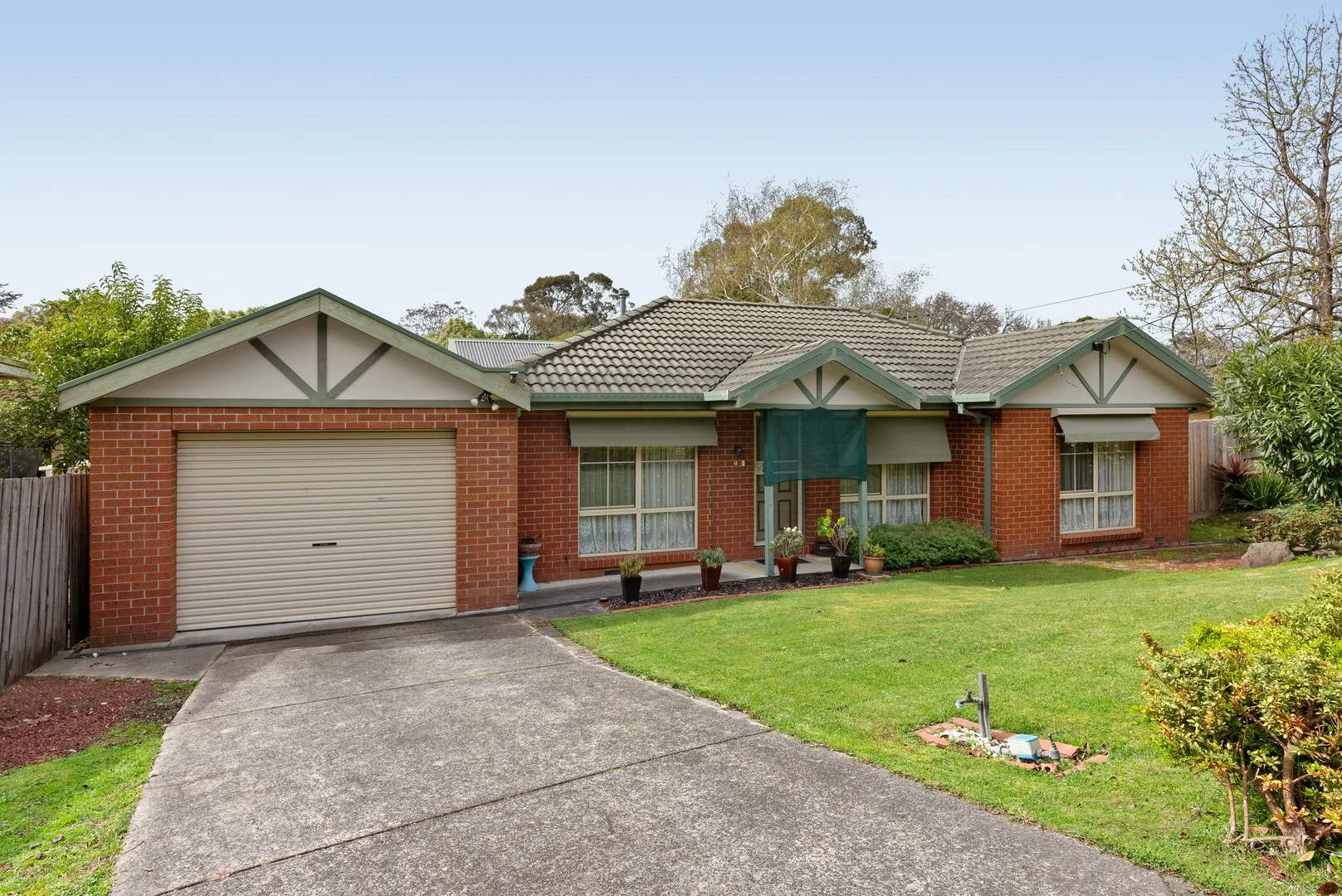 Primary image of 1 Gordon Crescent, Boronia VIC 3155