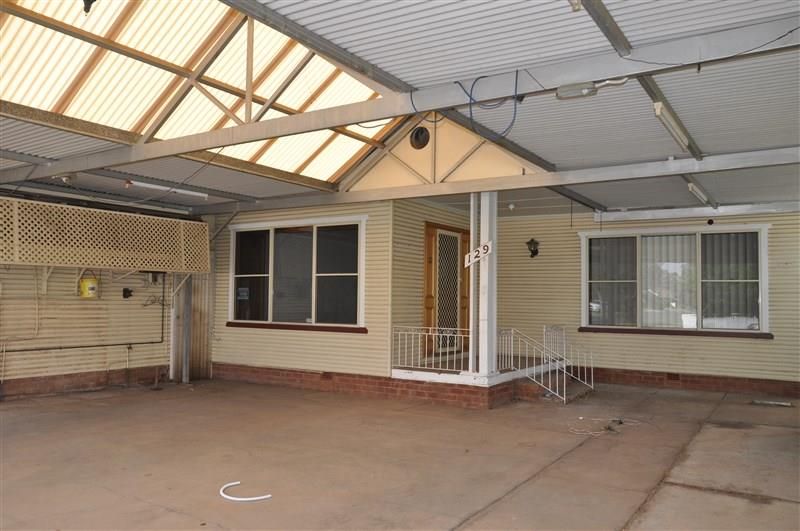 129 Farnell Street, Forbes NSW 2871, Image 2