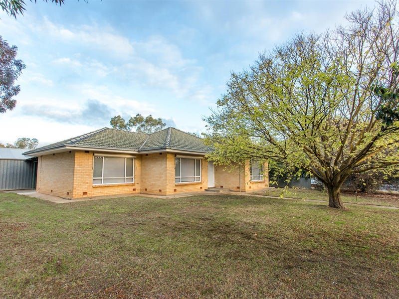 3 bedrooms House in 23 Barossa Valley Way TANUNDA SA, 5352