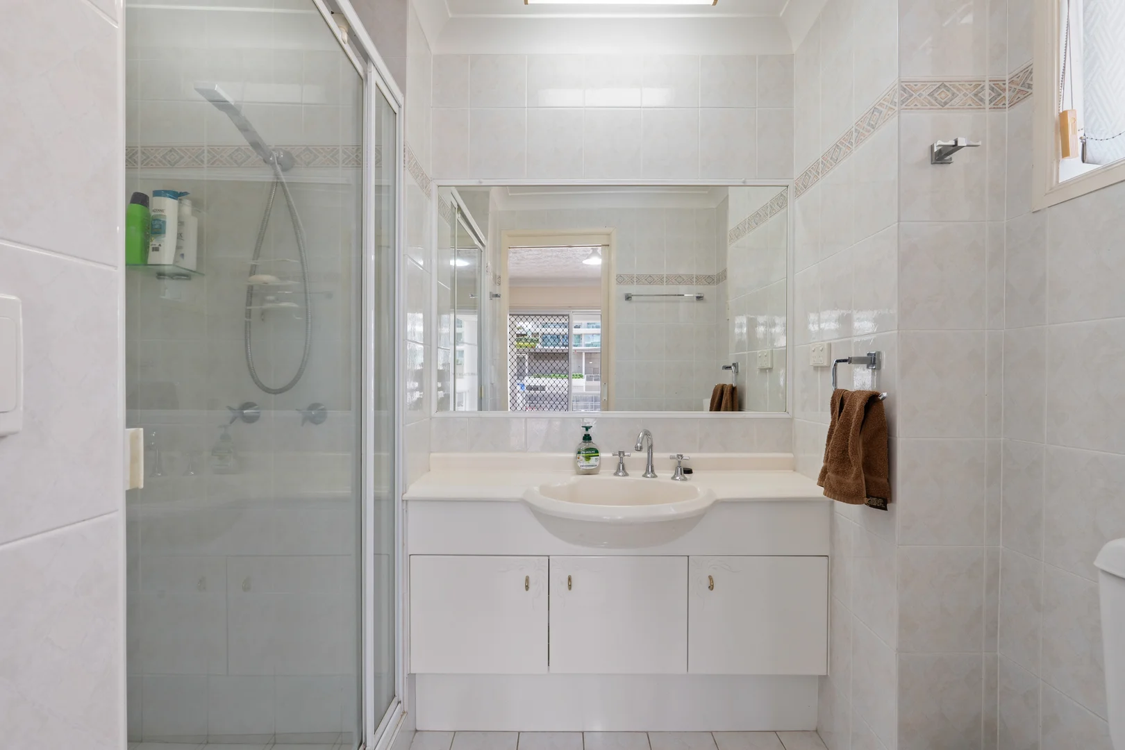 Additional image 6 of 5/20 Marine Parade, Coolangatta QLD 4225