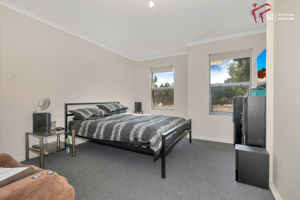 24 Figsbury Street, Elizabeth North SA 5113, Image 2