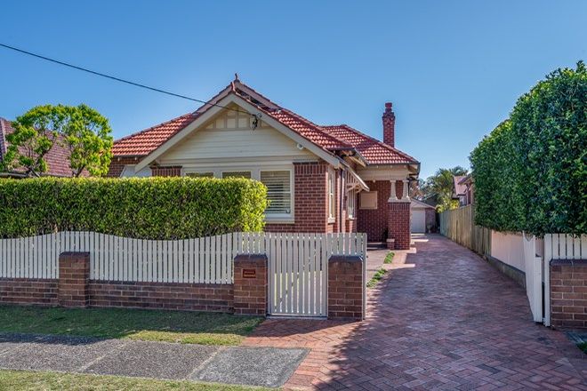 Picture of 275 Parkway Avenue, HAMILTON EAST NSW 2303