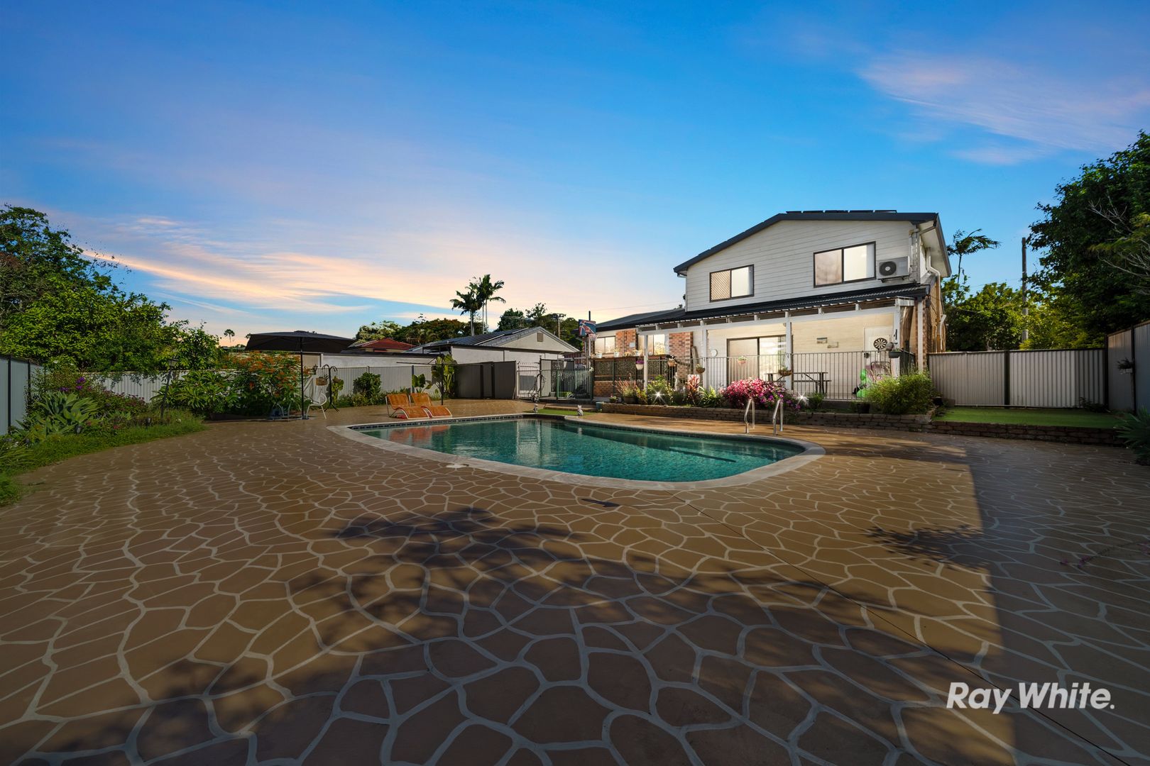 33 Lobelia Av, Daisy Hill QLD 4127, Image 2