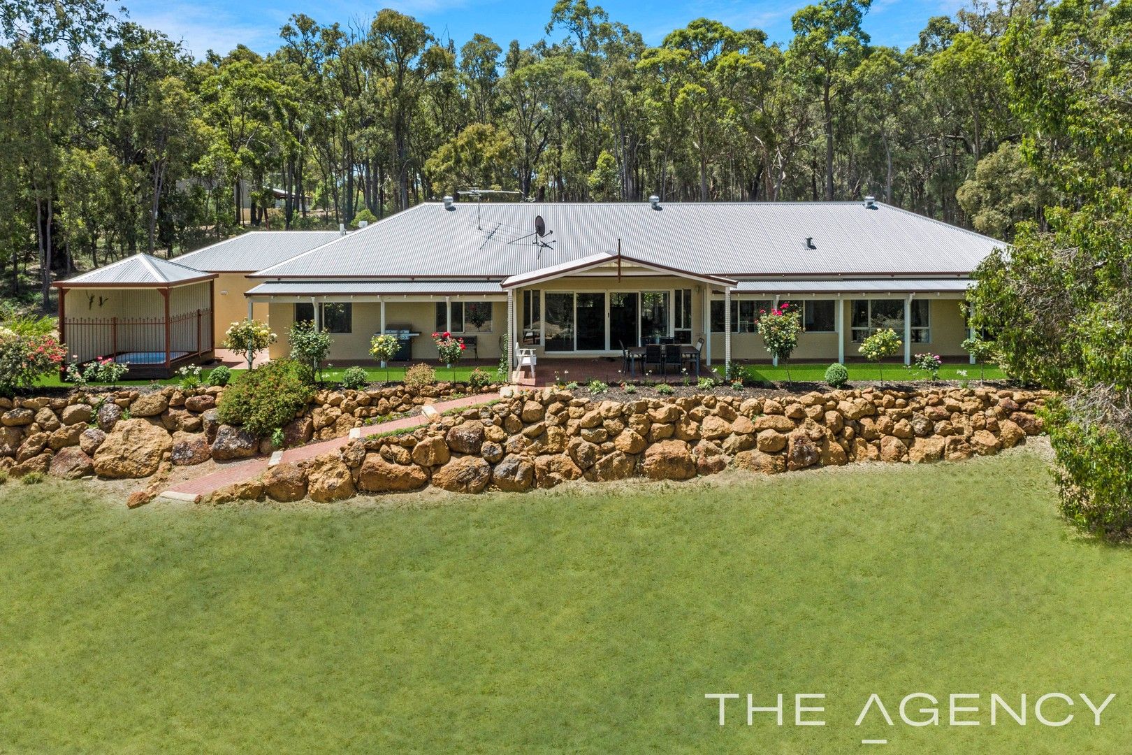 107 Lakeview Drive, Gidgegannup WA 6083, Image 0