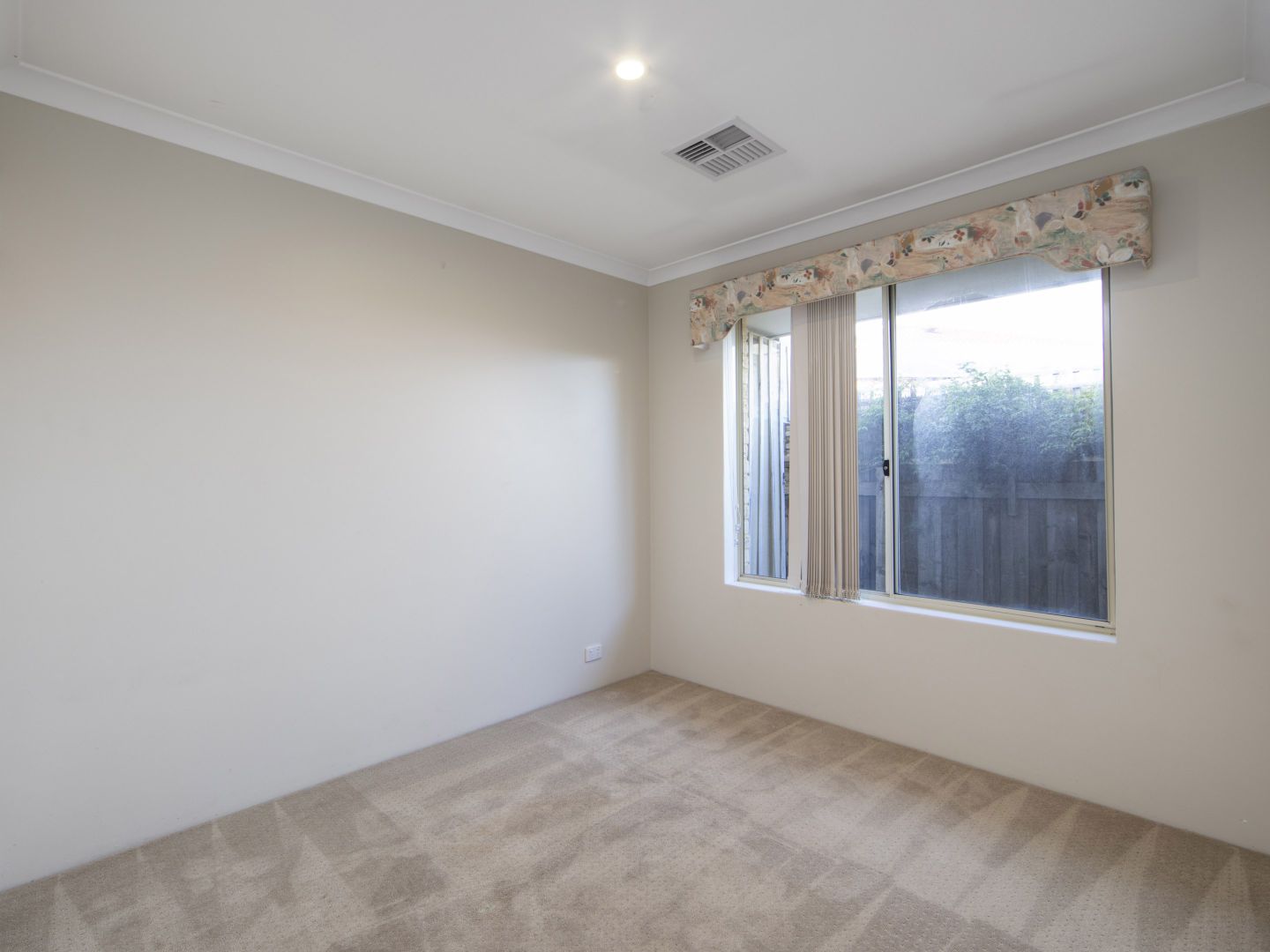 7 Tunis Court, Mindari Property History & Address Research Domain