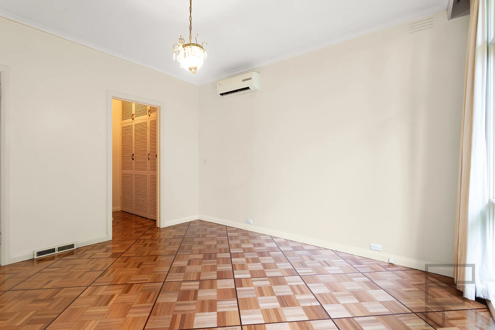 Additional image 5 of 21 Fitzgibbon Crescent, Caulfield North VIC 3161