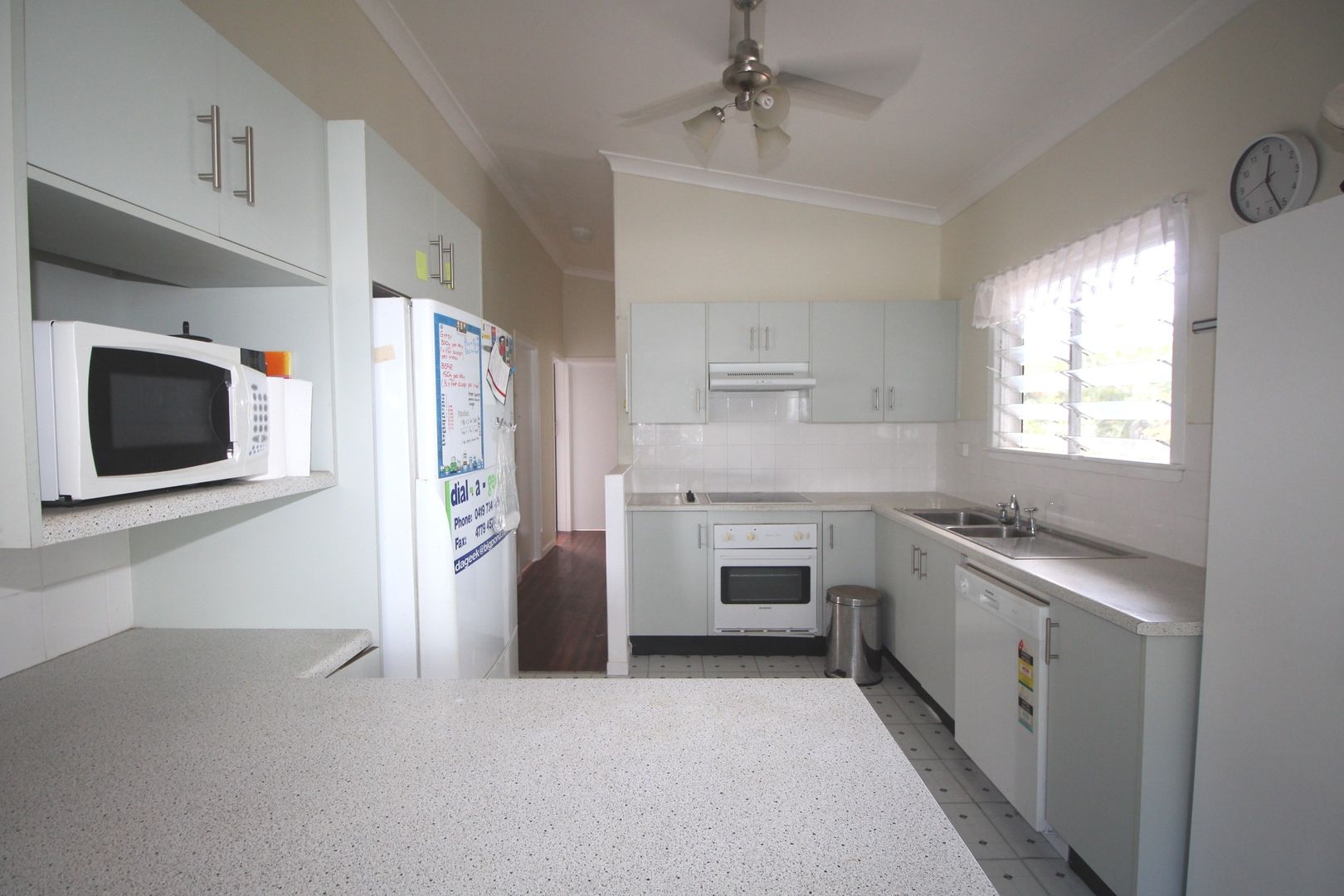 19 Werona Street, Mundingburra QLD 4812, Image 2