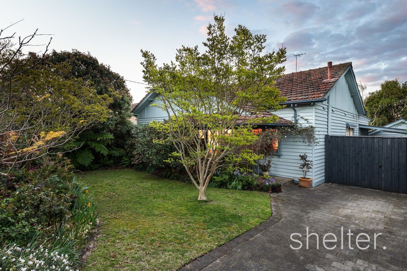 9 Straughan Street, Glen Iris Property History & Address Research