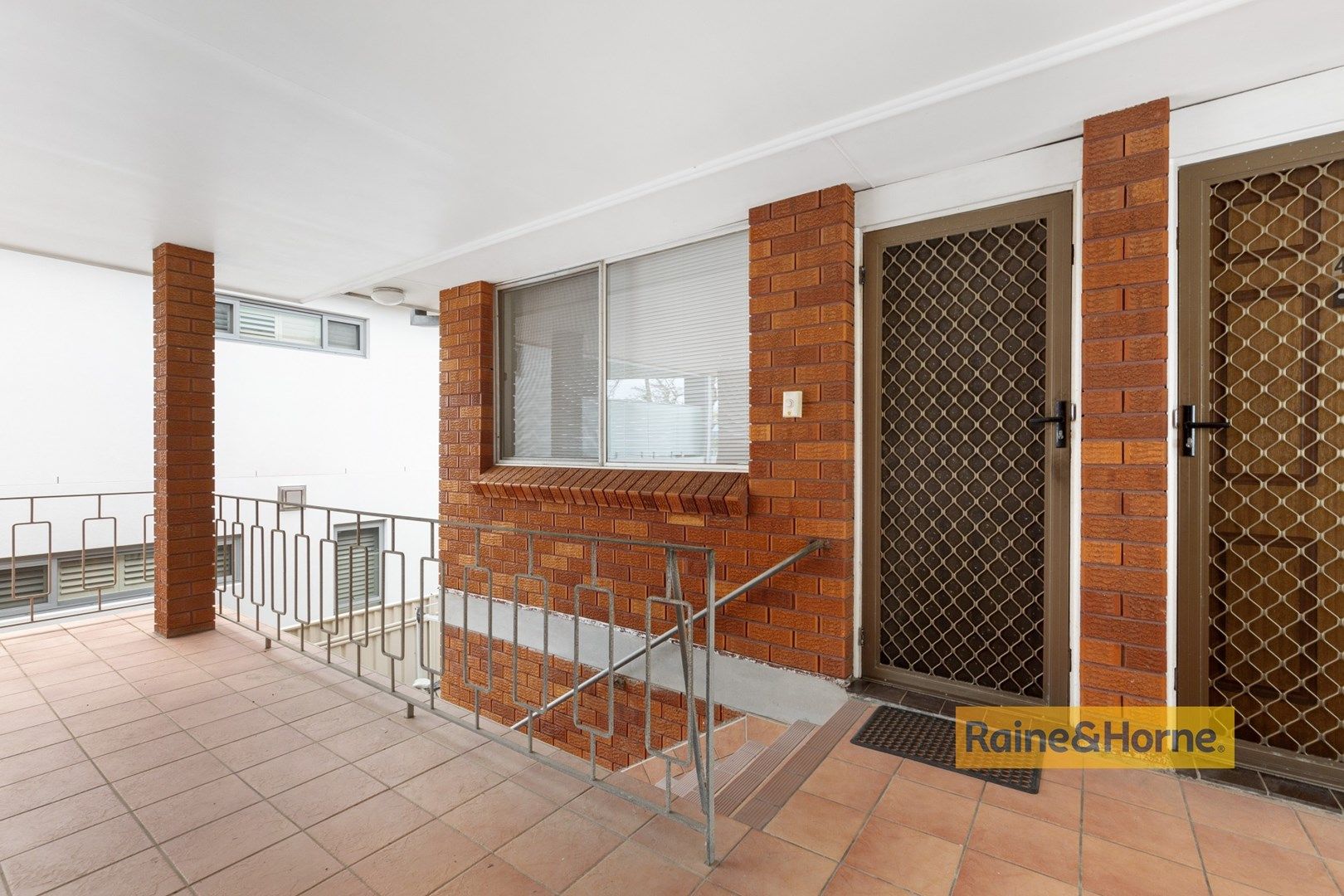 2 bedrooms Apartment / Unit / Flat in 3/362 Ocean View Road ETTALONG BEACH NSW, 2257