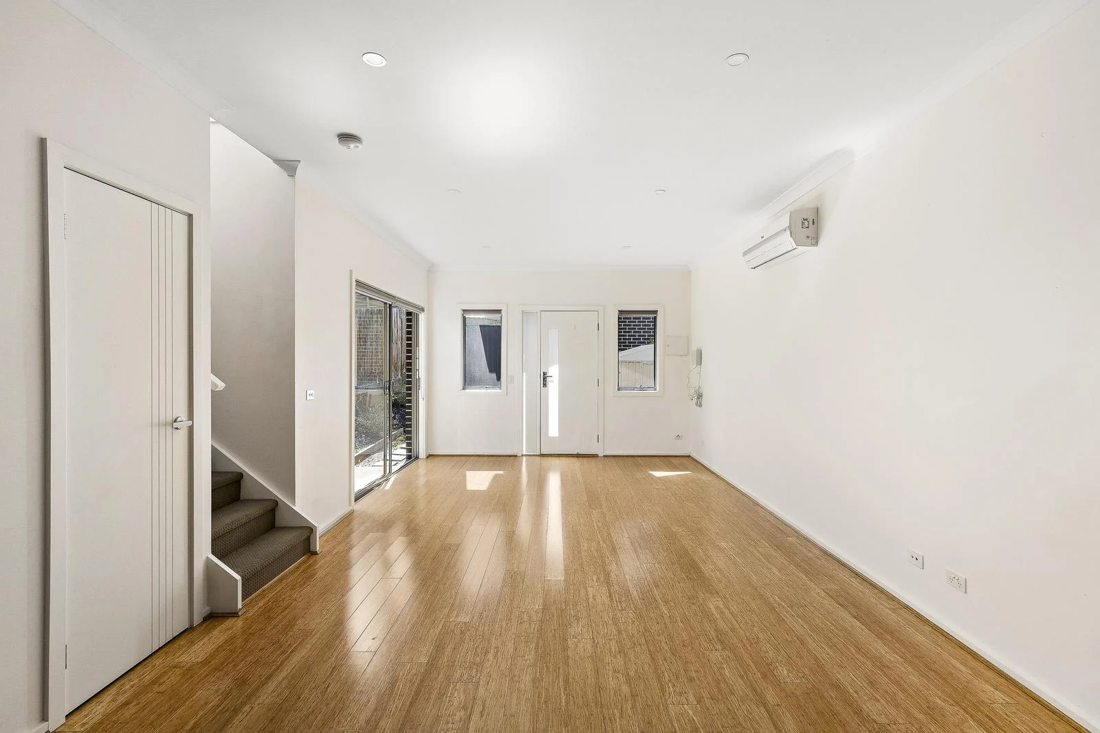 Additional image 4 of 3/41 Hillside Grove, Airport West VIC 3042