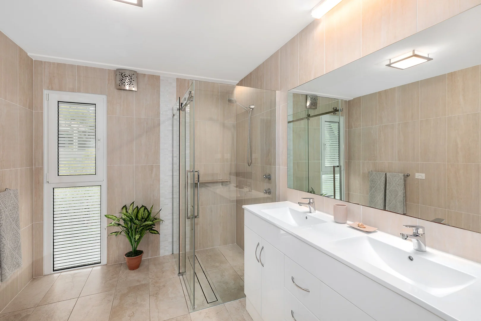 Additional image 14 of 55 Oceano Street, Copacabana NSW 2251