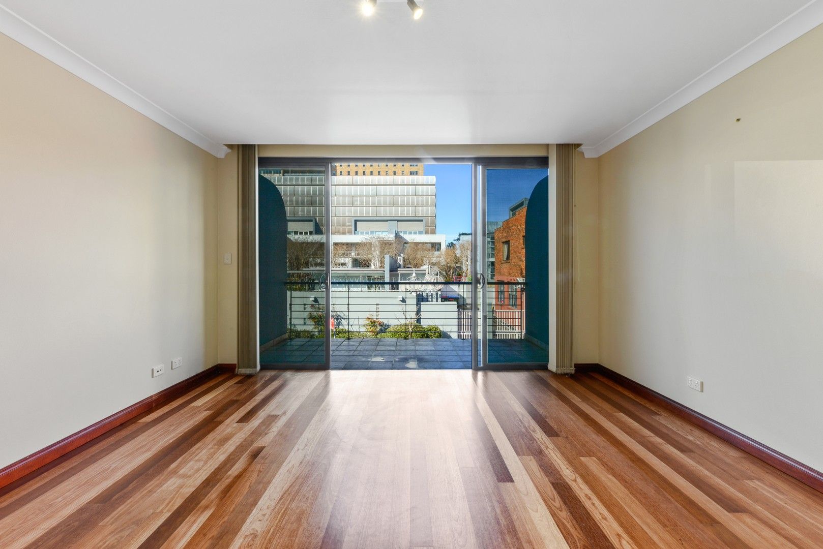 1 bedrooms Apartment / Unit / Flat in 9/2-6 Dunblane Street CAMPERDOWN NSW, 2050