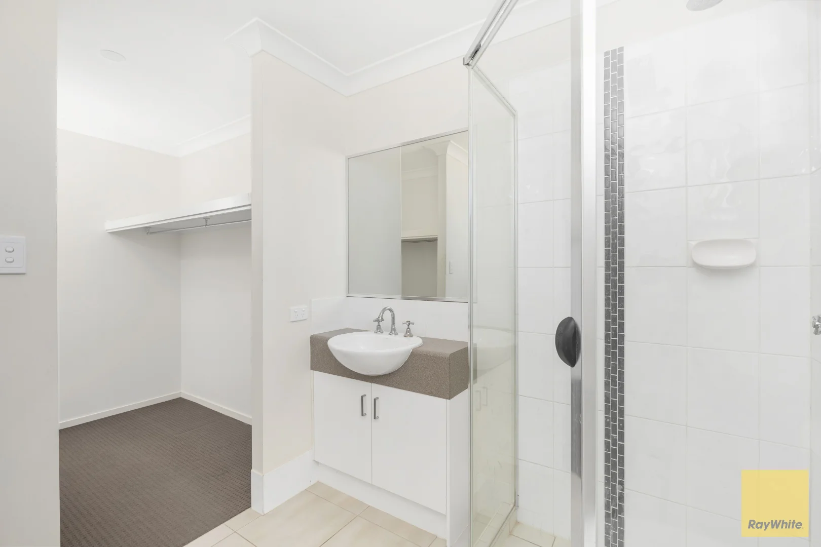 Additional image 11 of 2 Lightening Street, Emerald QLD 4720