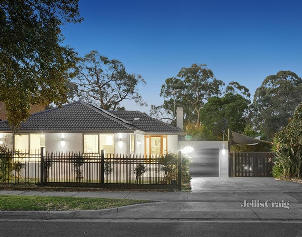 67 Hinkler Road, Glen Waverley VIC 3150