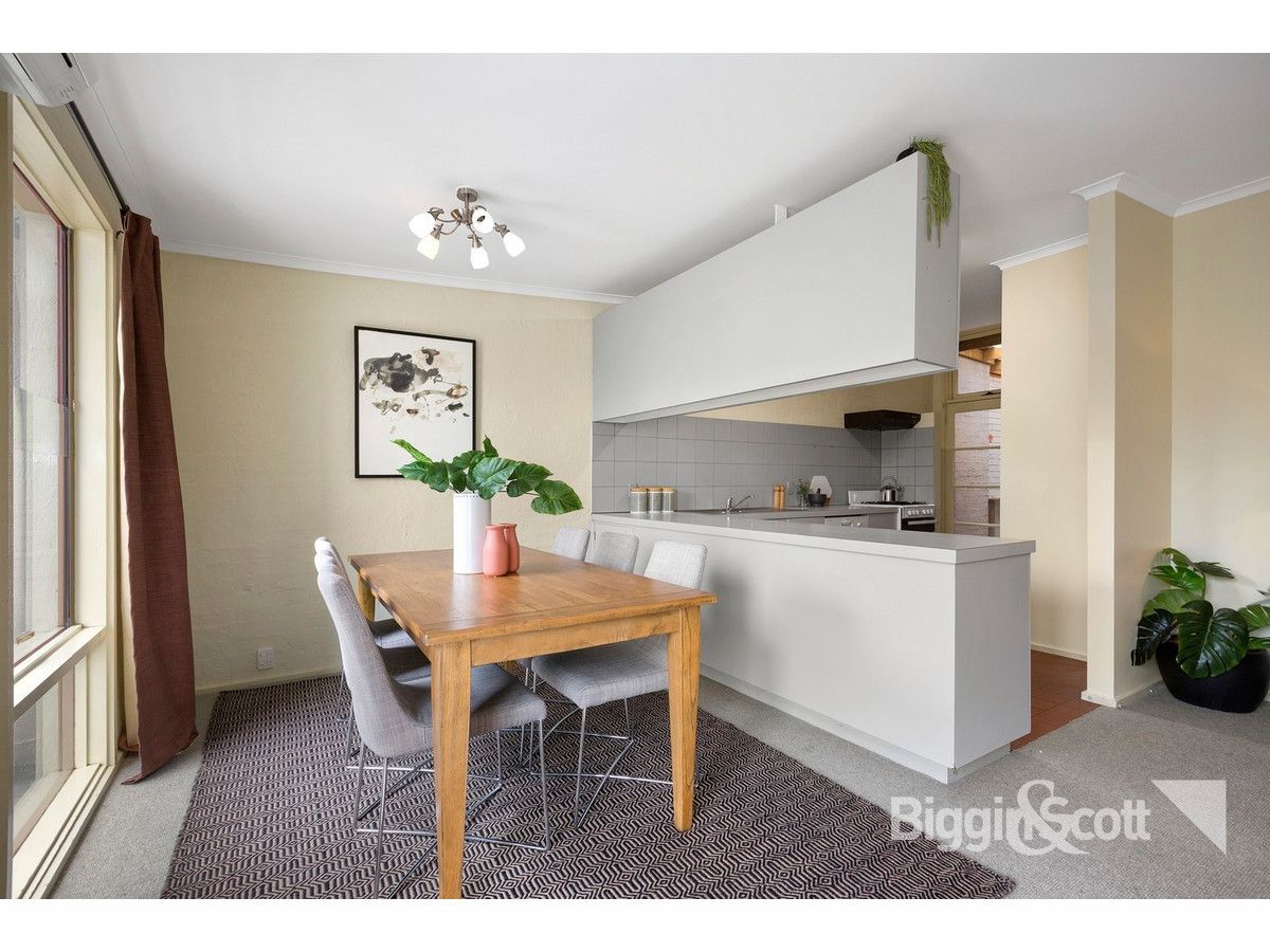 153 Evans Street, Port Melbourne VIC 3207, Image 2