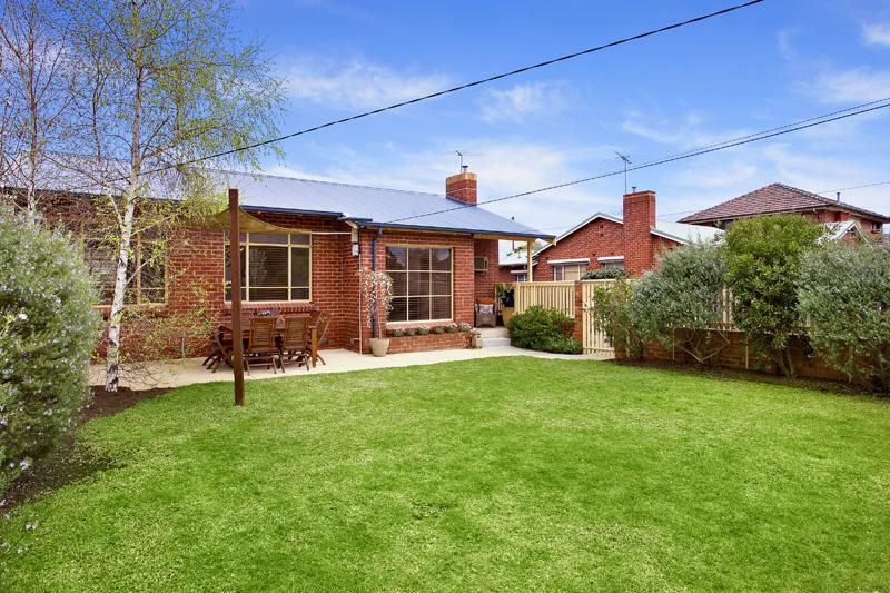 72 Teddington Road, HAMPTON VIC 3188, Image 0