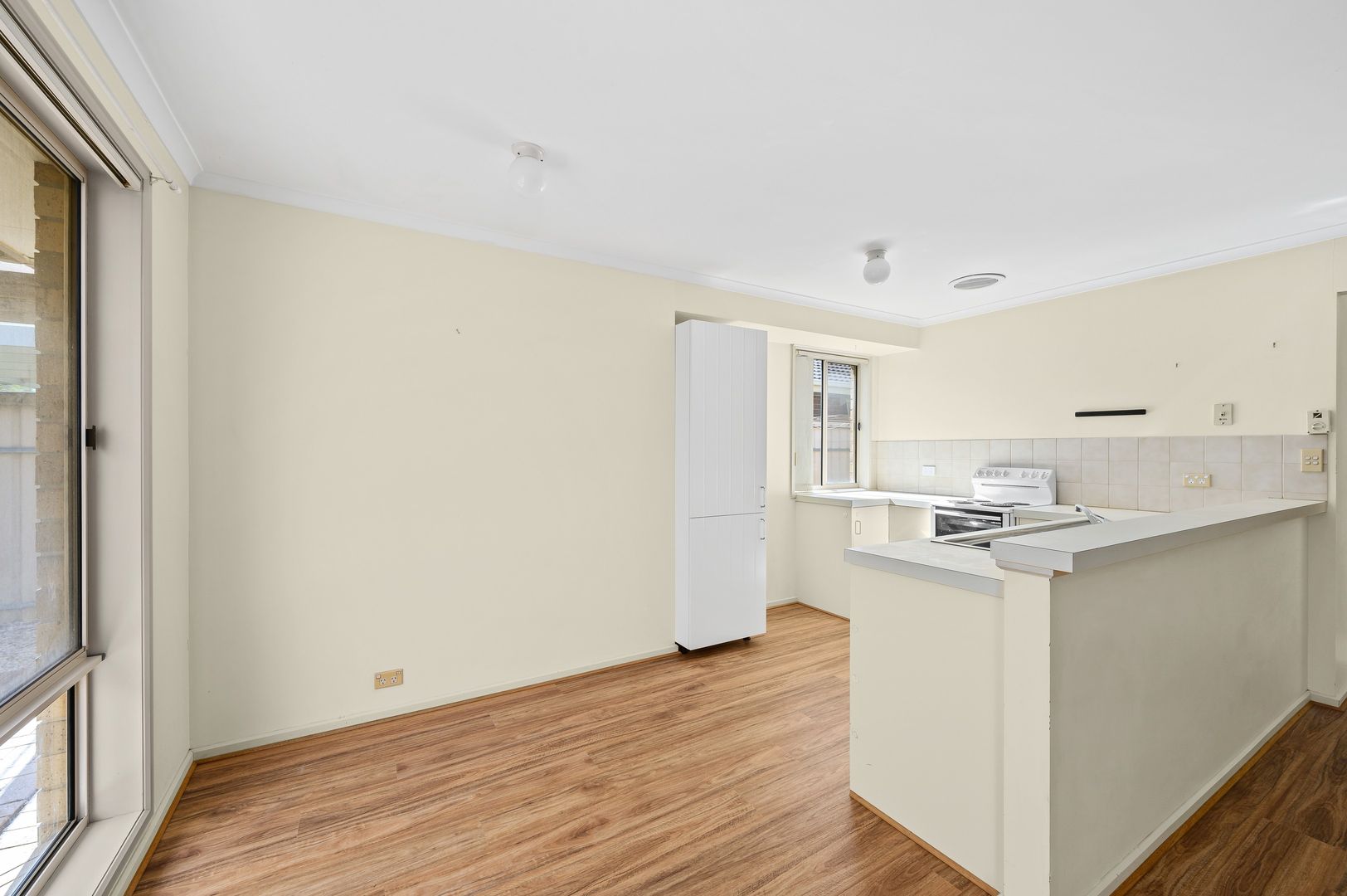 6 Cargo Court, Seaford Rise SA 5169, Image 2