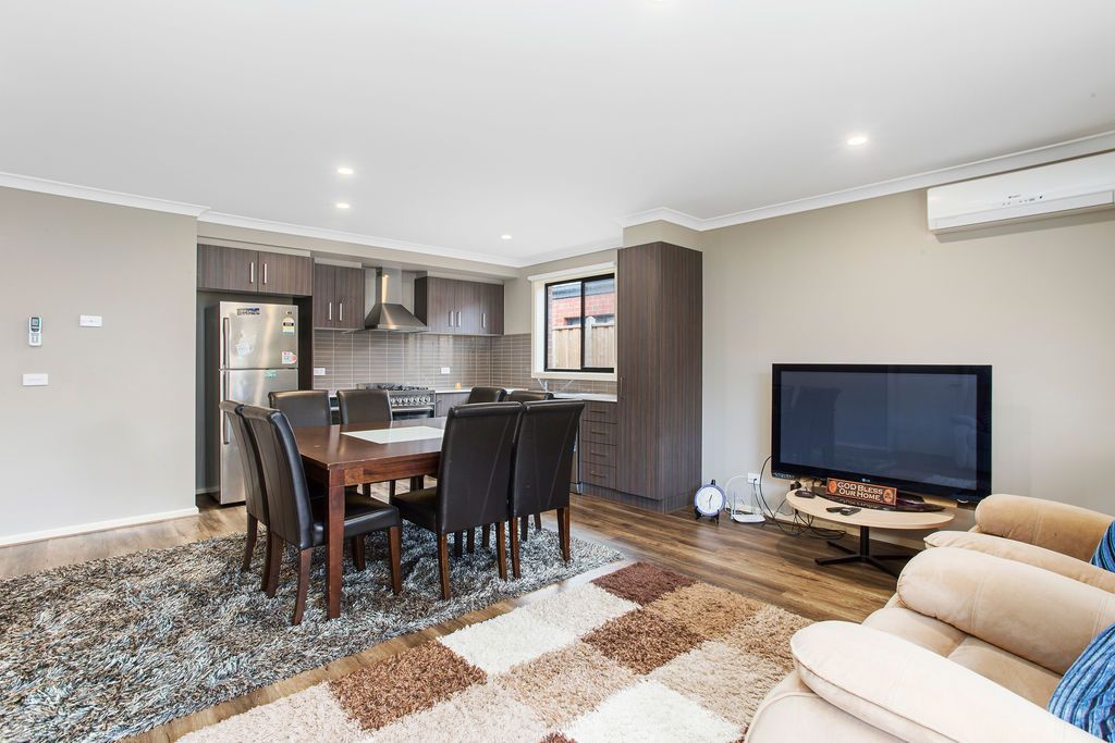 17 Bromley Circuit, Thornhill Park VIC 3335, Image 1