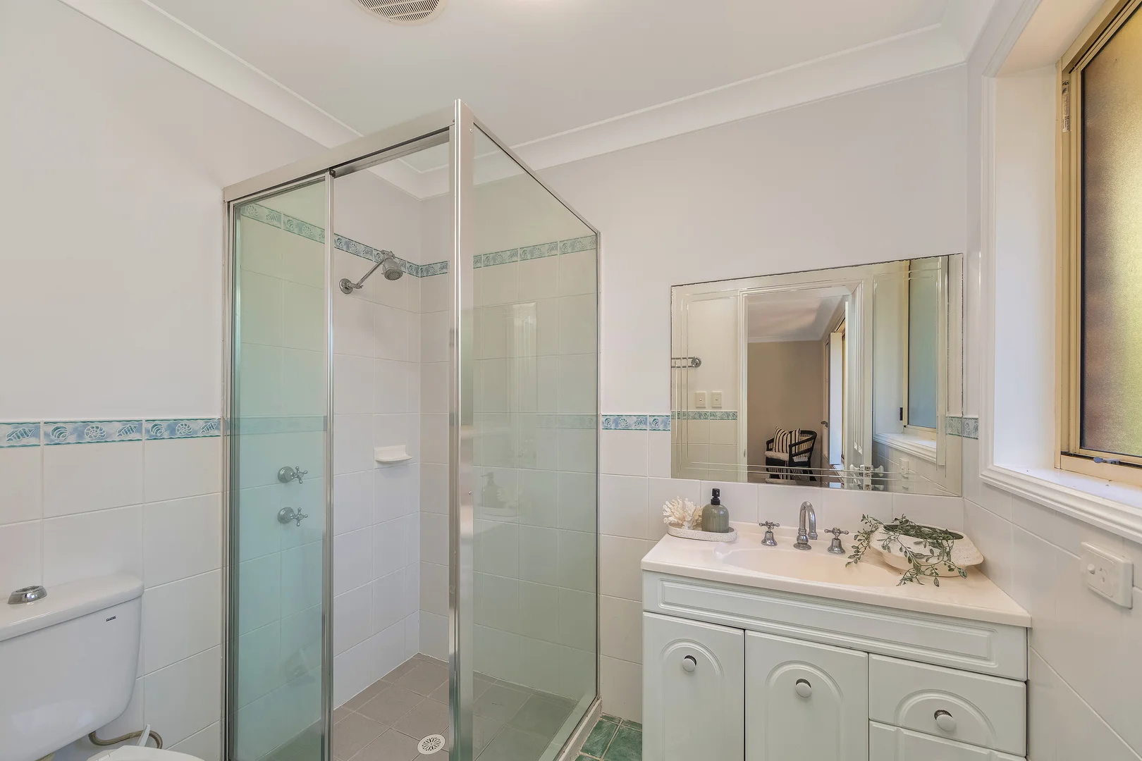 Additional image 11 of 2/10 Elizabeth Drive, Noraville NSW 2263