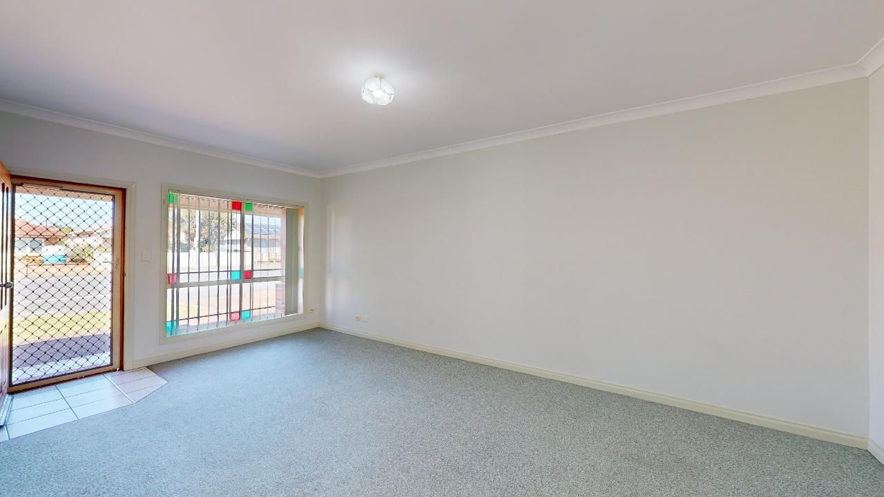 2/115A Macquarie Road, Cardiff NSW 2285