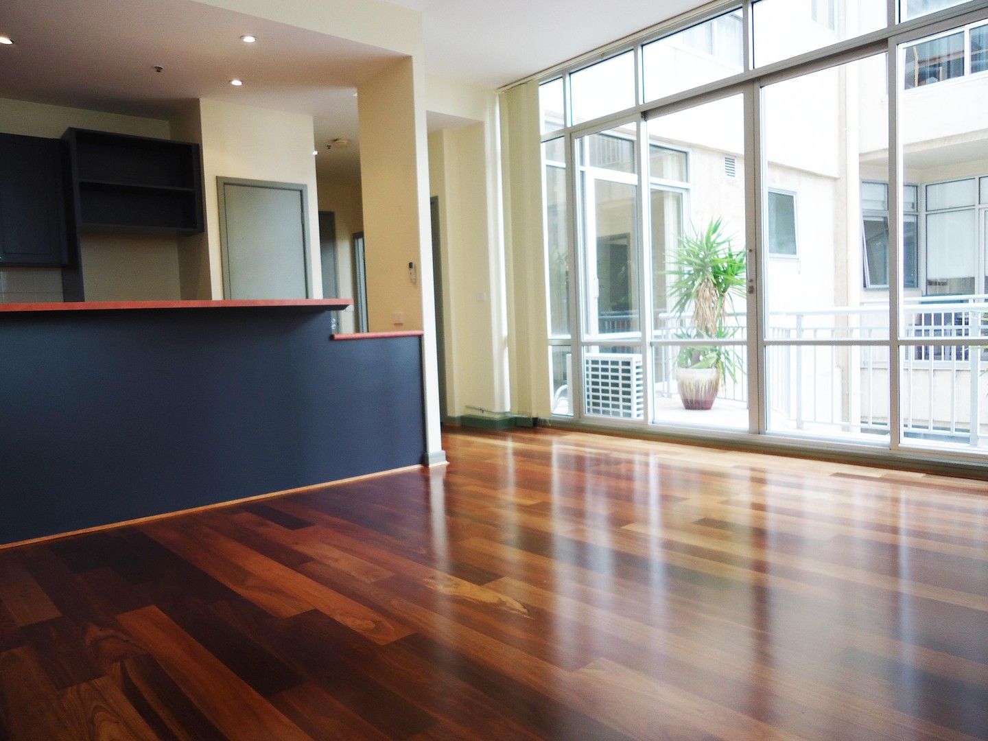 1 bedrooms Apartment / Unit / Flat in 31/398 La Trobe Street MELBOURNE VIC, 3000