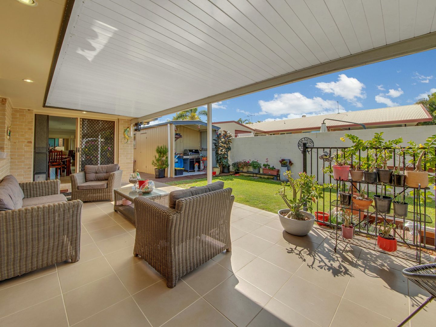 4 Douglas Street, Tannum Sands QLD 4680, Image 2