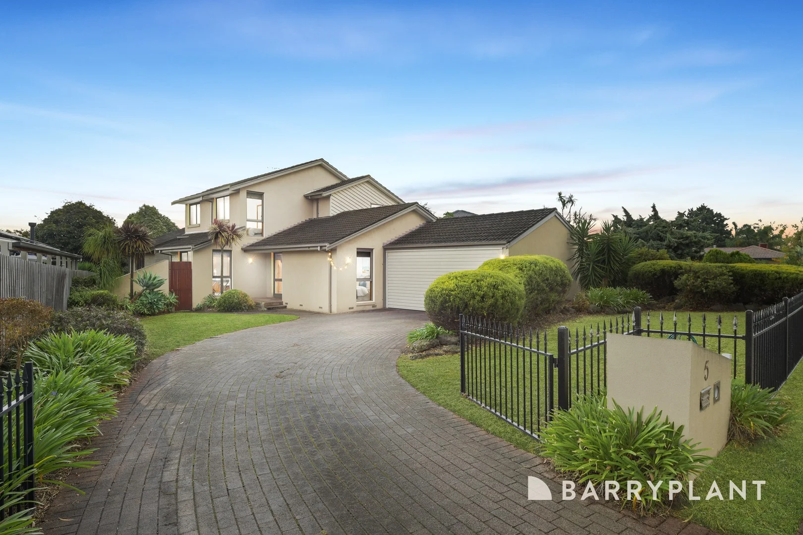 Primary image of 5 Michigan Place, Rowville VIC 3178