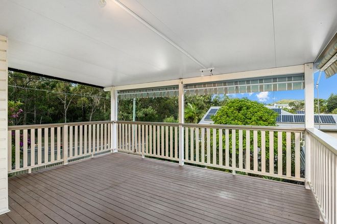 49 Turquoise Street Holland Park 4121 - Image 6