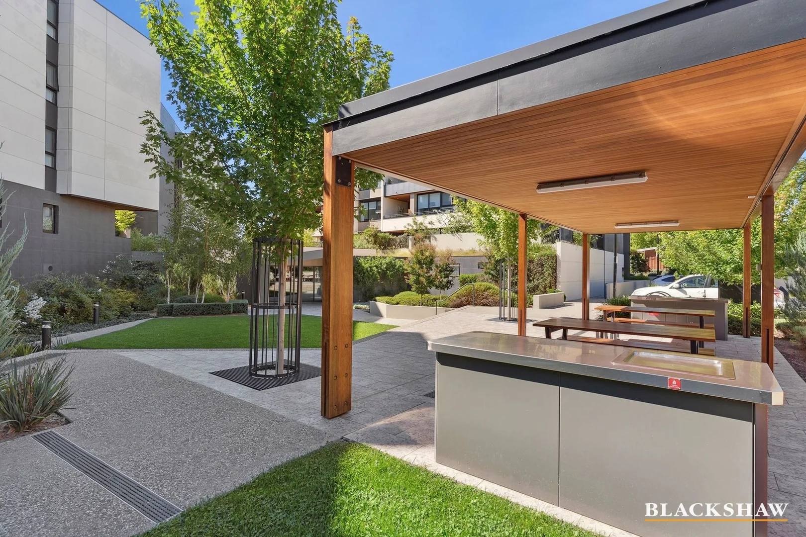 Additional image 11 of 2/7 State Circle, Forrest ACT 2603